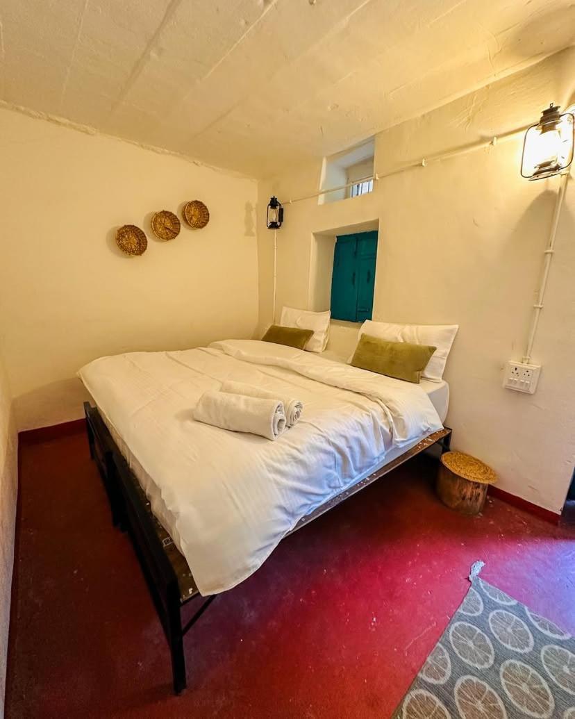 Hotel Dharohar Chopta à Ukhimath Extérieur photo
